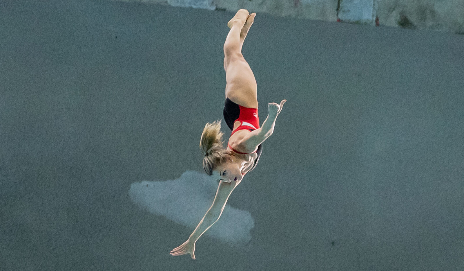 Azores: Canada’s Lysanne Richard third at Red Bull Cliff Diving Series