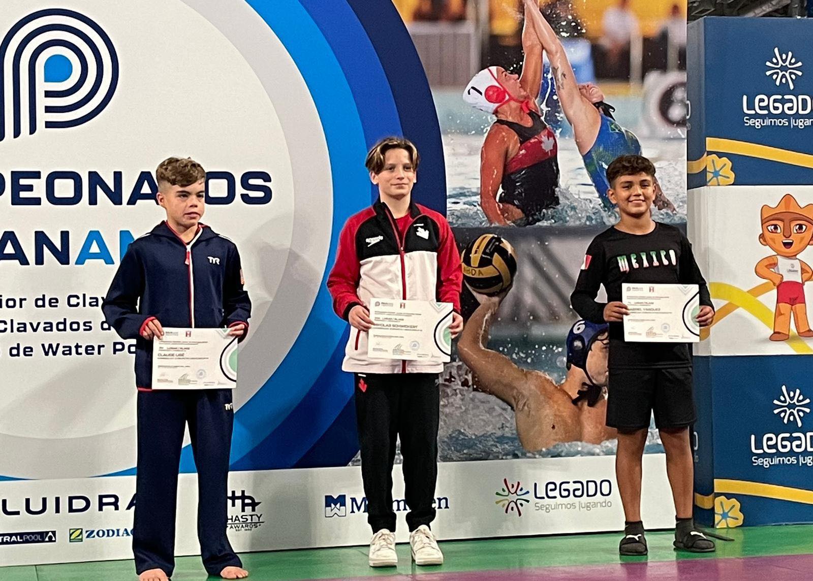 TZANETAKIS ET CORBEIL CHAMPIONS PANAMÉRICAINS JUNIORS